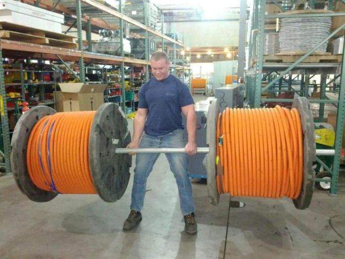 Он бы с таким рвением работал, цены бы ему не было...